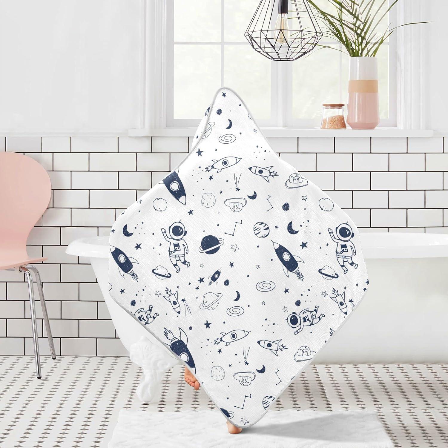 Toalla con Capucha GOODOLD 100% Algodón Patrón Espacial 76.2x76.2 cm