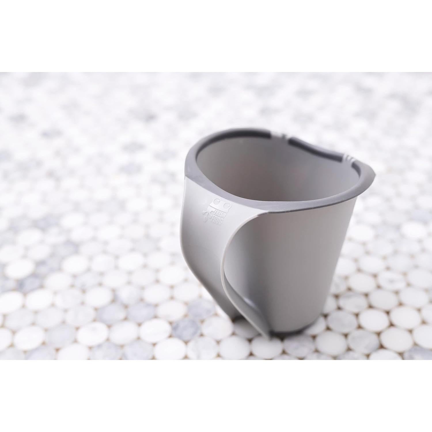 Taza de Baño Plástico 800ml Rinser Cascada Gris - Hecho en EE. UU.