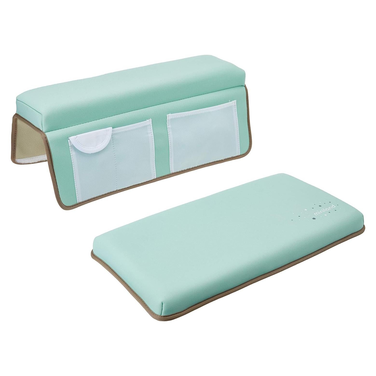 Reposapiés y Soporte de Codo Acolchado MINILAND para Baño Bebé