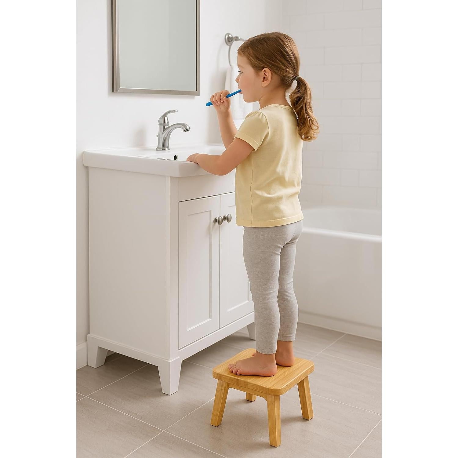 Escalón Infantil de Madera PELYN 21.5x21.5 cm Antideslizante