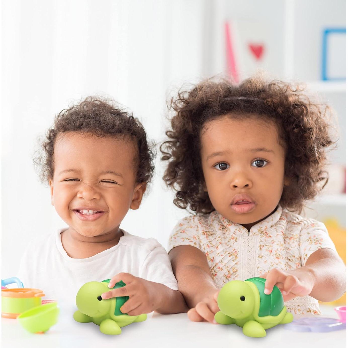 Juguete de Baño Tortuga Marina DolliBu - Flotante Verde 7.62 cm