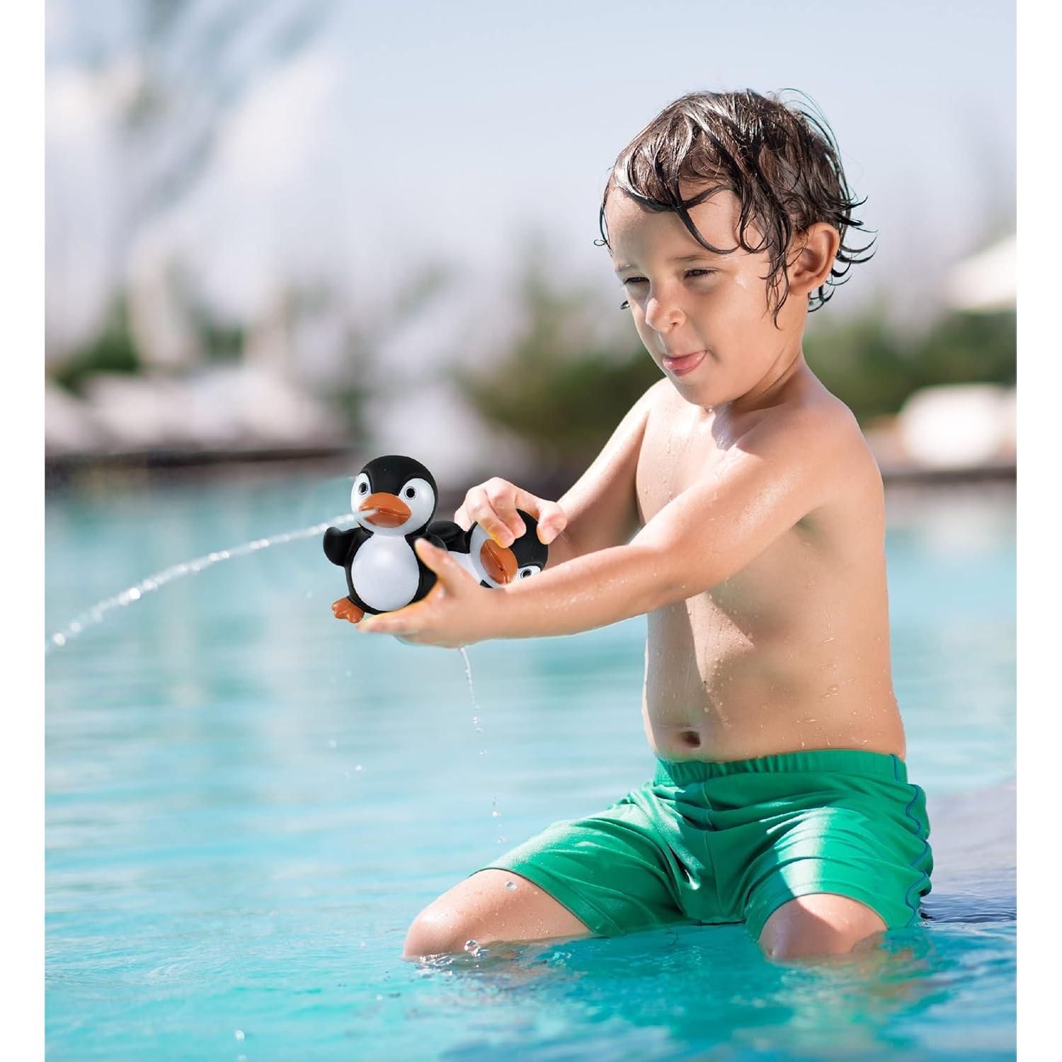 Juguete de Baño Squirter Pingüino Negro DolliBu - 7.62 cm