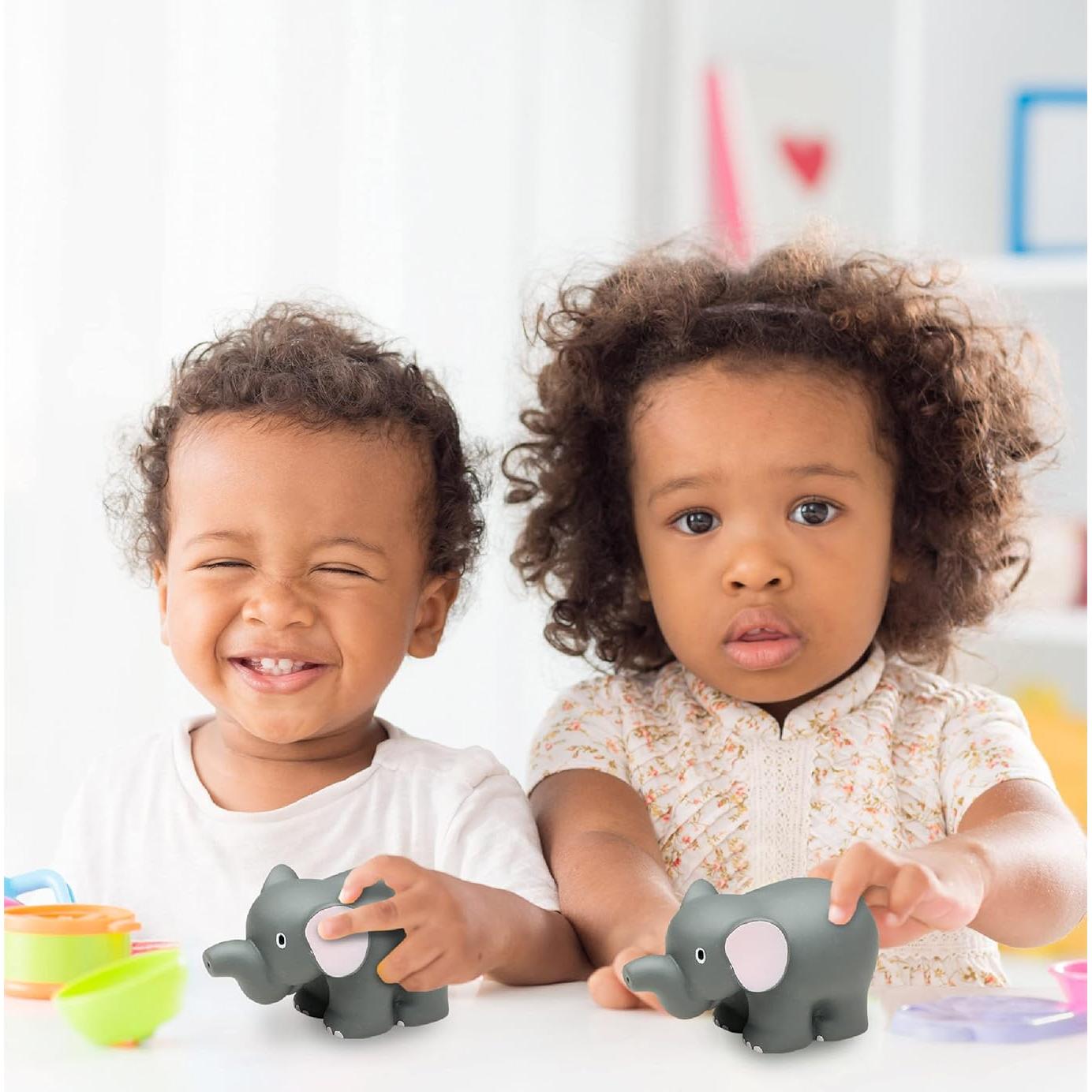 Juguete de Baño Elefante DolliBu - Flotante 7.62 cm para Niños