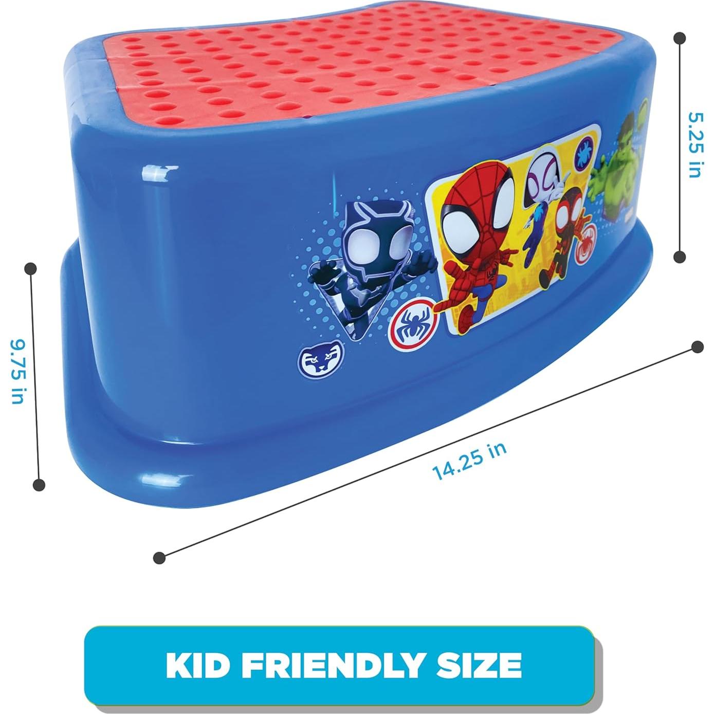 Set de Diversión en la Hora del Baño Spidey - 5 Títeres, Chorro Iluminado y Taburete