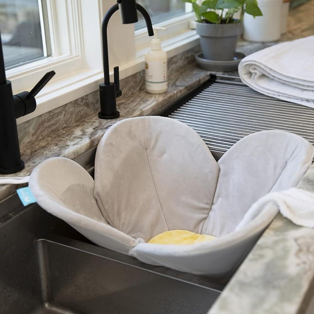 Baño en Flor Amapola UPANAWAY 30.5x33x7.6cm 0.47kg