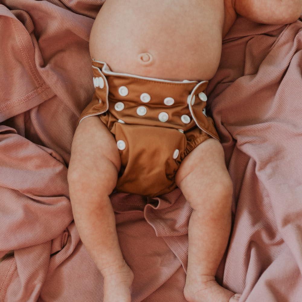 Paquete de 14 Pañales de Tela Todo en Uno Nora - Verde Pino