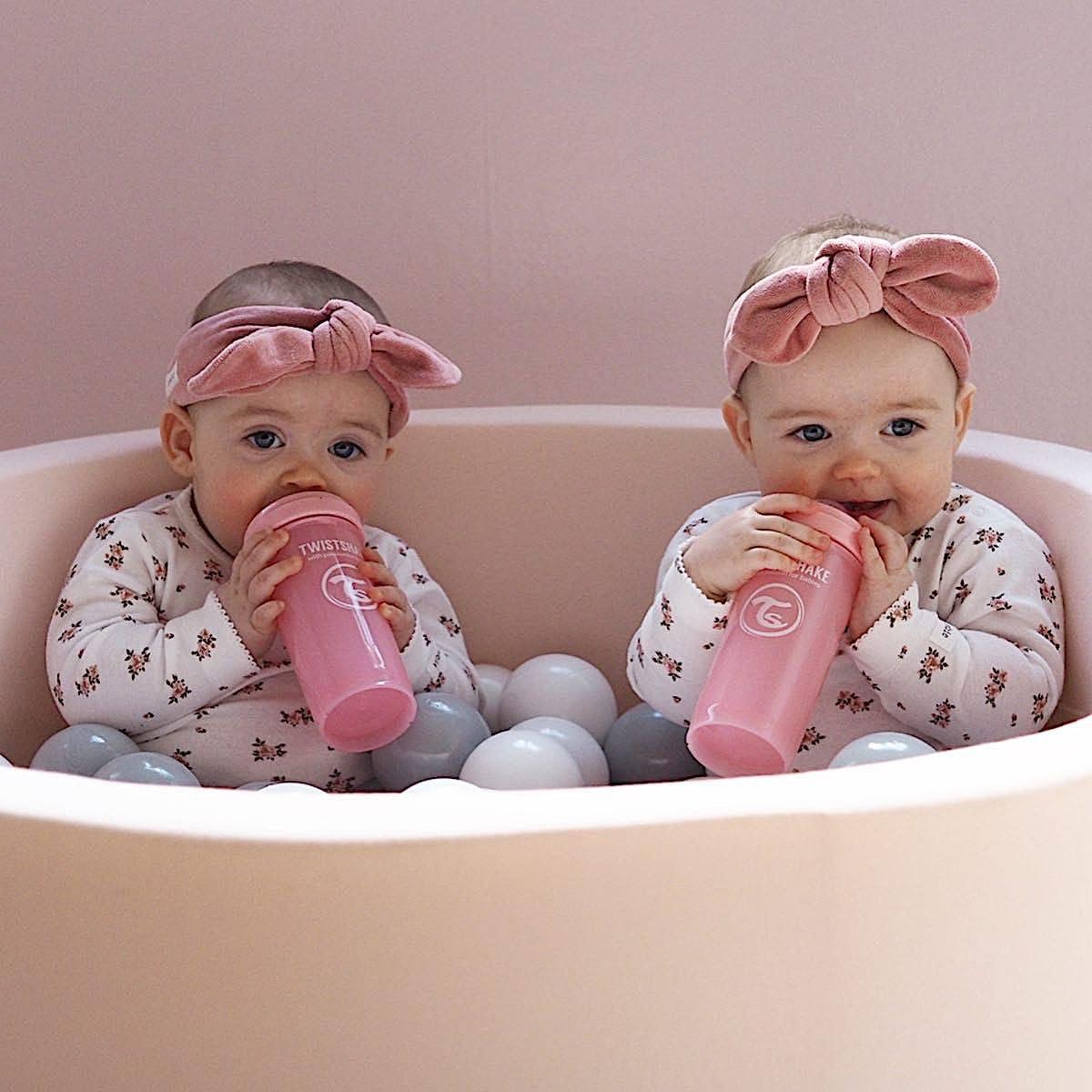 Botella Anticólicos Twistshake 260ml Rosa con Contenedor