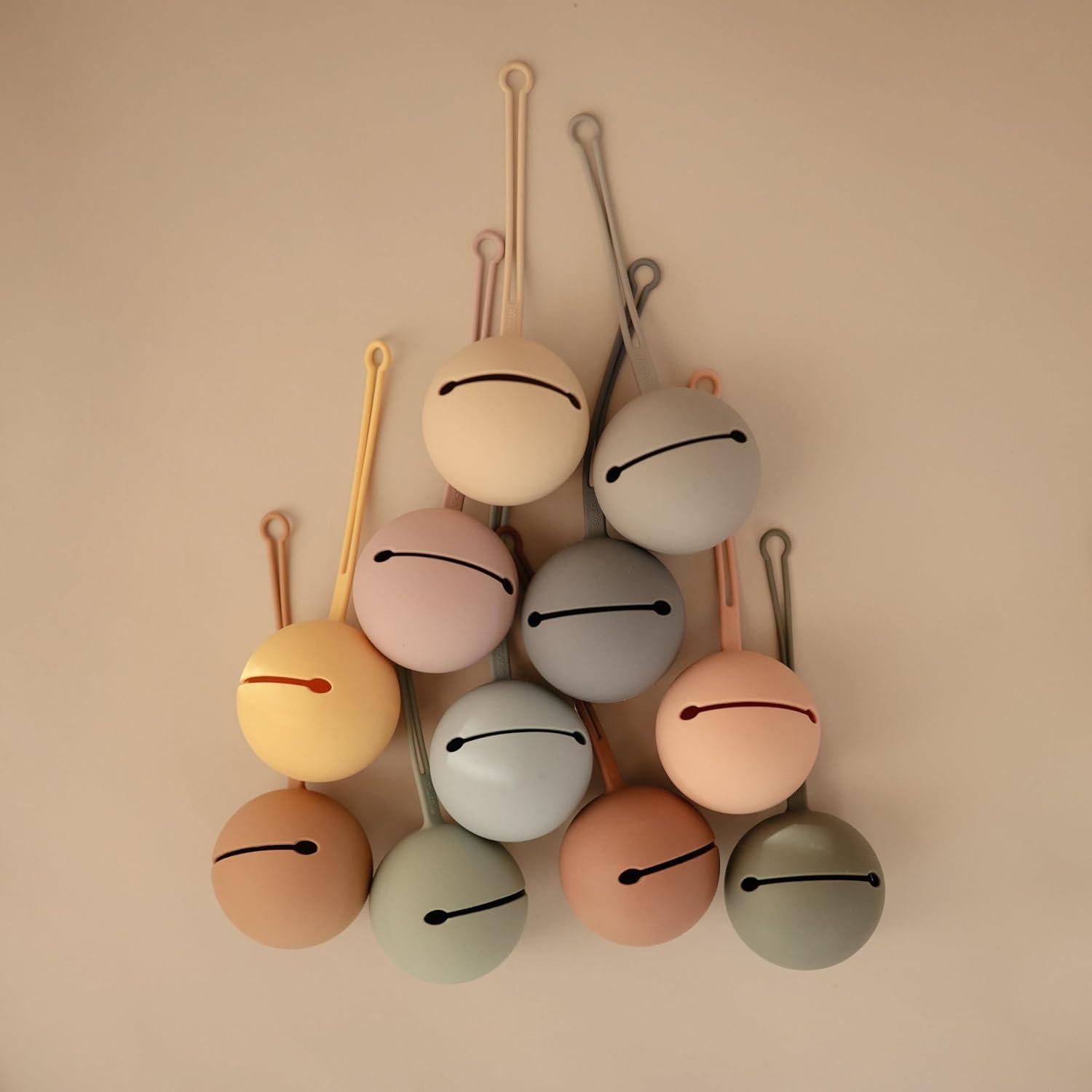 Funda para Chupete de Silicona Mushie Malva Nublada