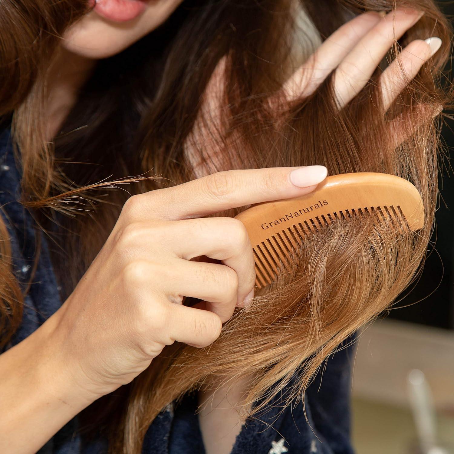 Peine de Madera GranNaturals para Desenredar Cabello Húmedo o Seco