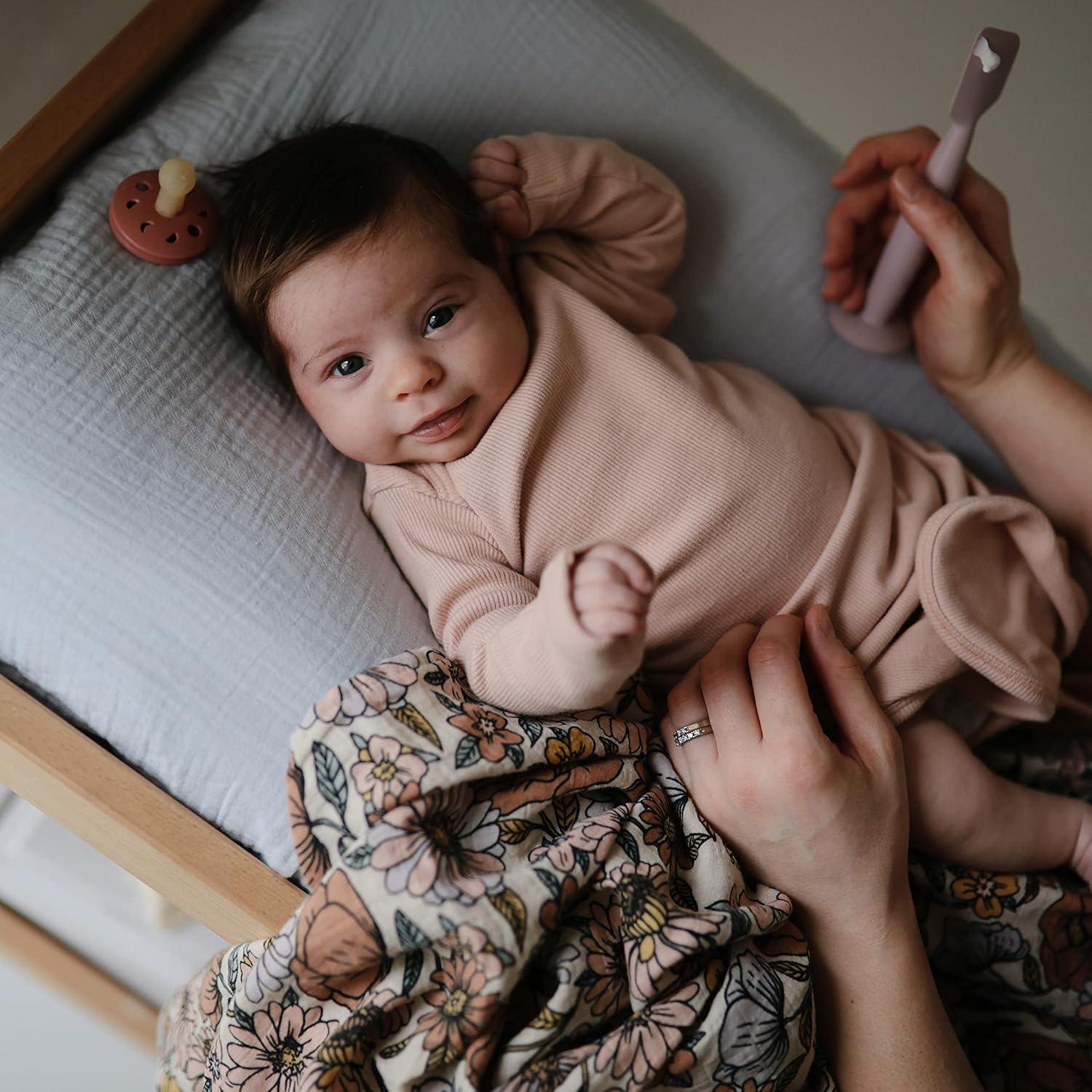 Manta de Envolver para Bebé Mushie 100% Algodón Orgánico 120x120cm