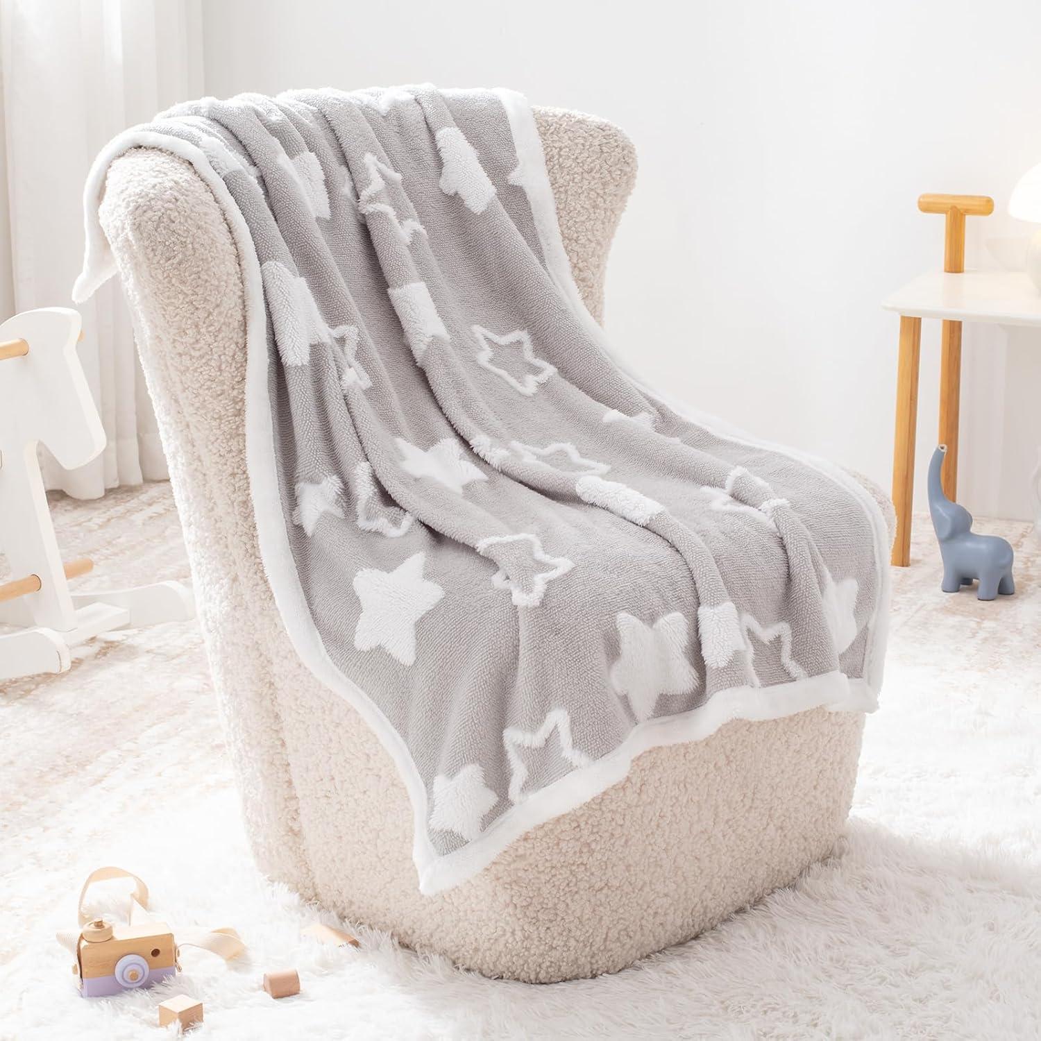 Manta Reversible para Bebés TCOYIWL Jacquard Estrellas 84x109 cm Gris