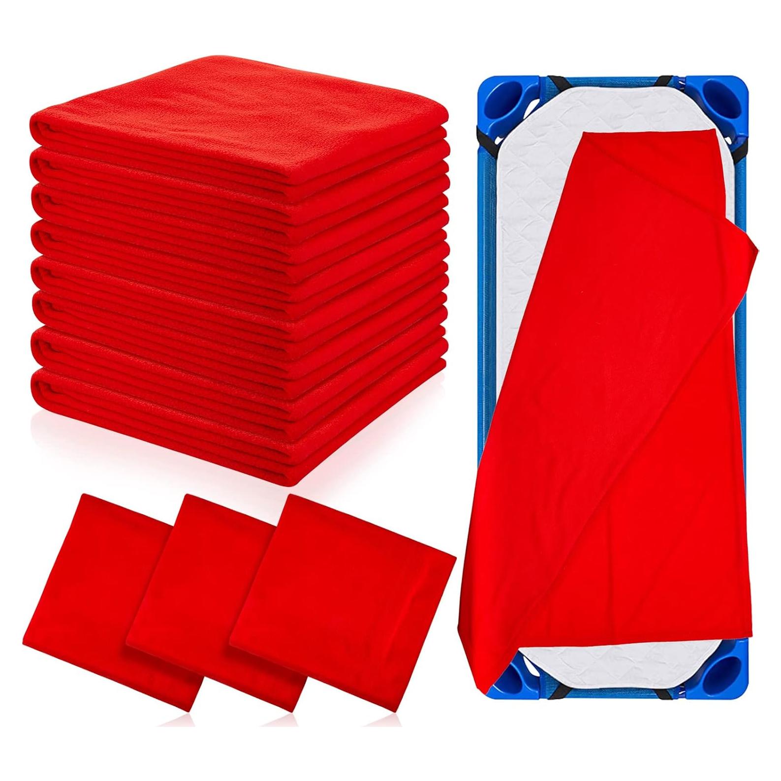 Juego de 8 Mantitas de Forro Polar Juexica 92x122cm Rojo