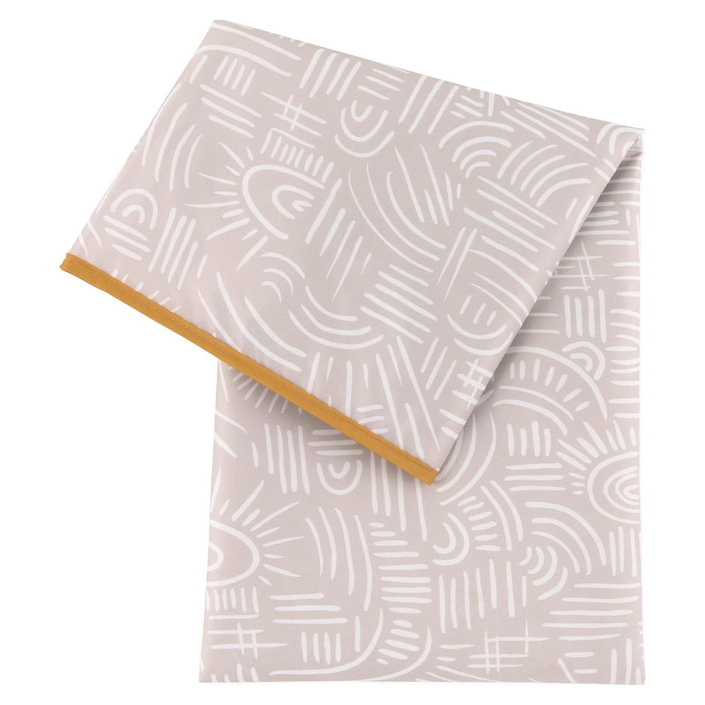 Mantel Splat Mat Bumkins 106.68x106.68cm Impermeable