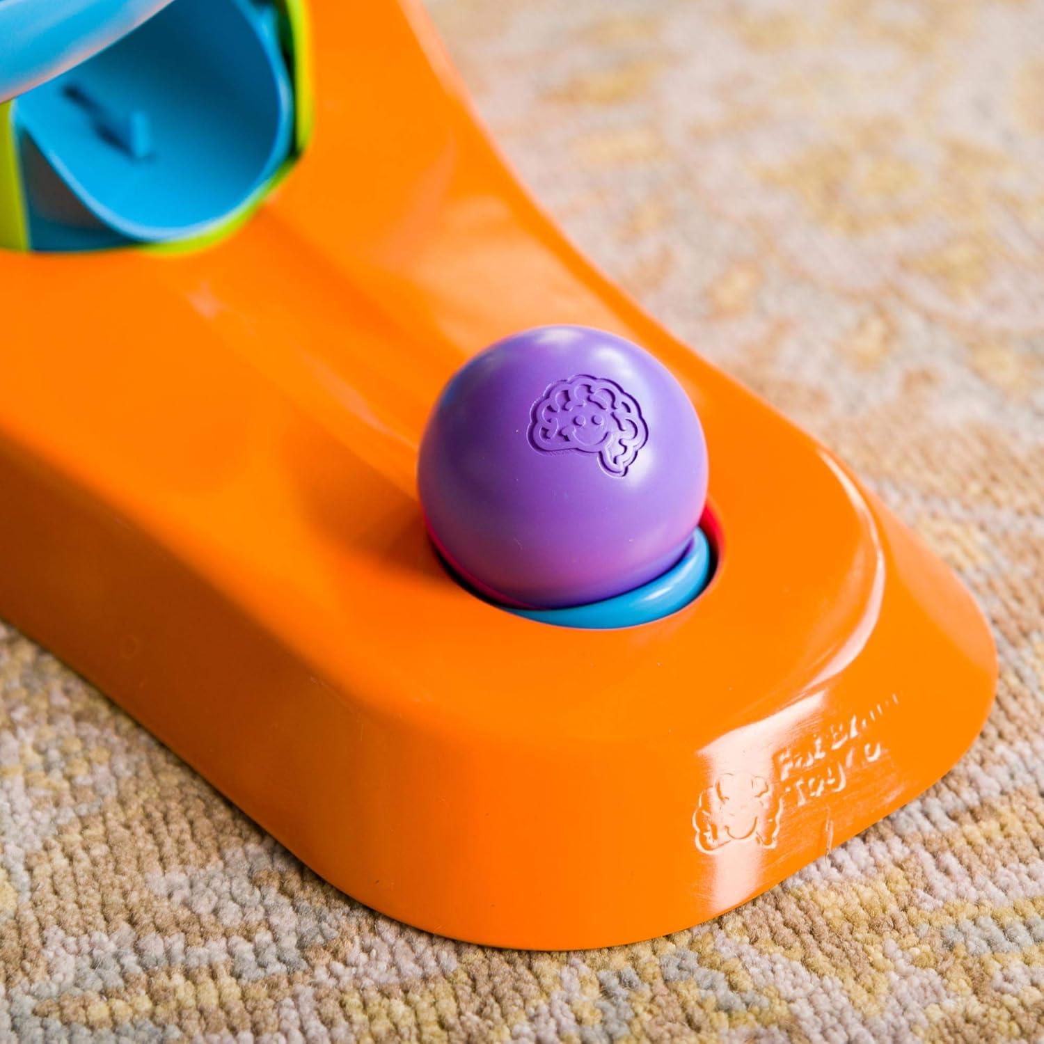 Torre de Pelotas Fat Brain Toys, Juguete Educativo 40.6x45.7cm