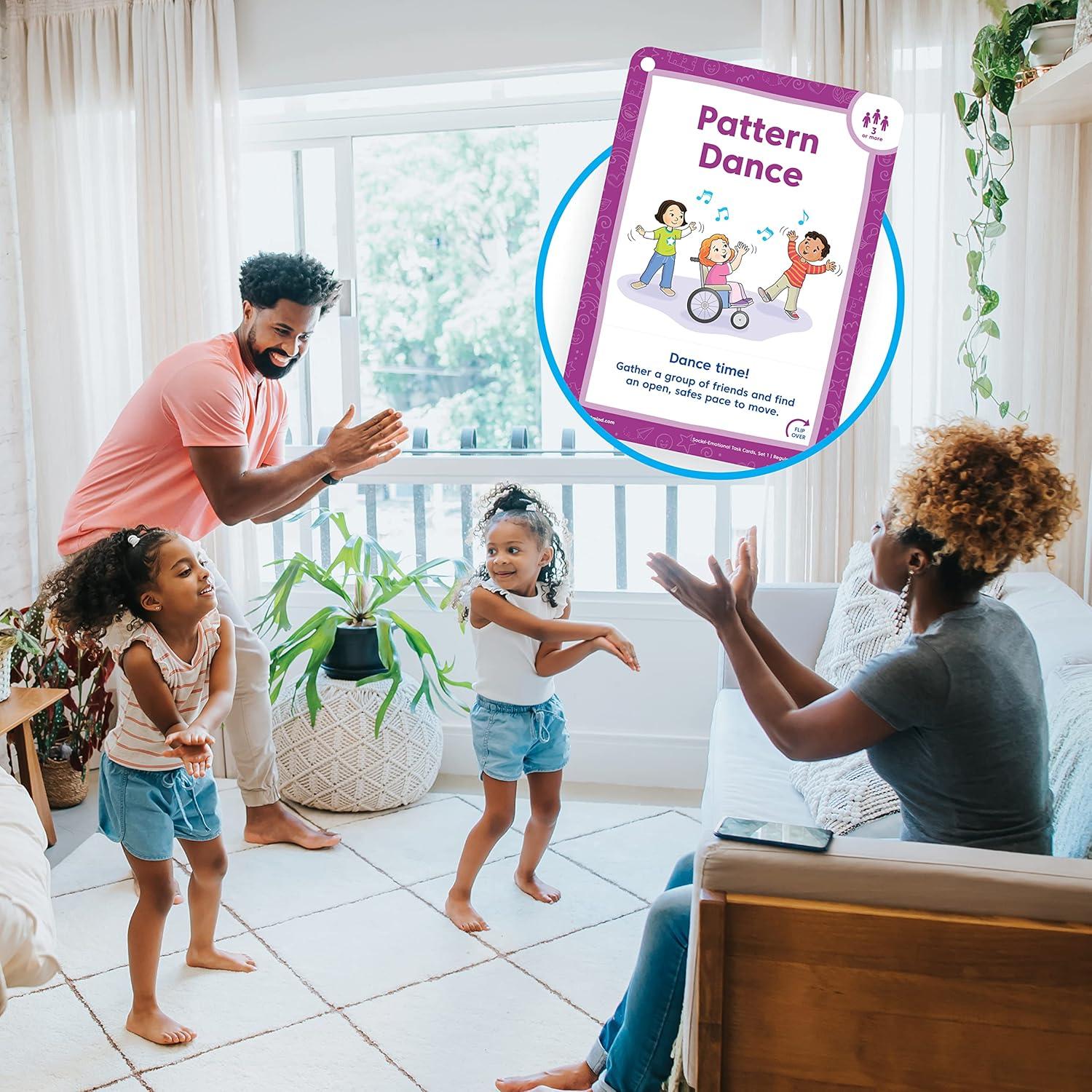 Tarjetas de Tarea Social Emocional hand2mind 64 Piezas 3+ Años