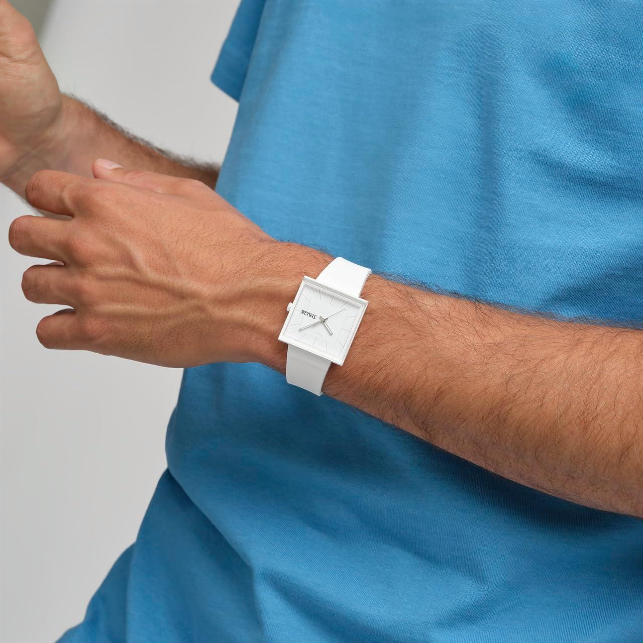 Reloj Swatch Bioceramic Cuadrado Blanco 41.8mm Cuarzo Impermeable