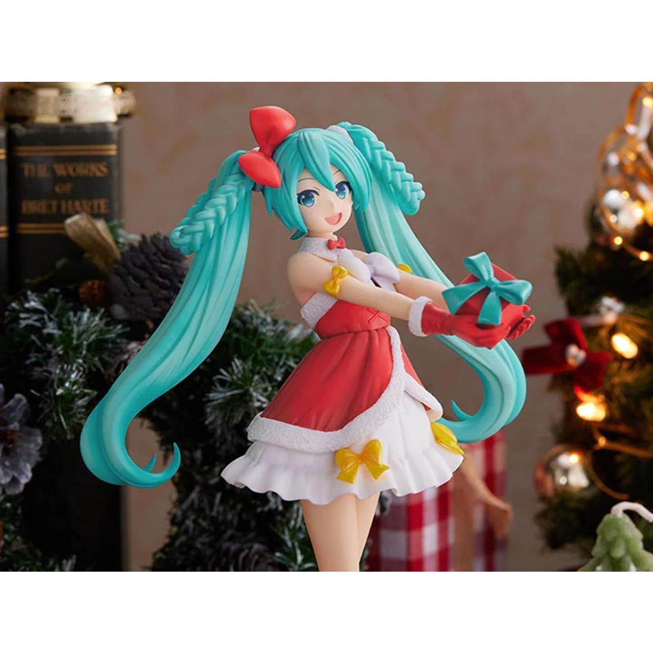 Estatua Hatsune Miku Navidad 2022 SEGA 15 cm Colorida