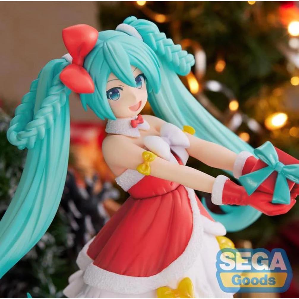 Estatua Hatsune Miku Navidad 2022 SEGA 15 cm Colorida
