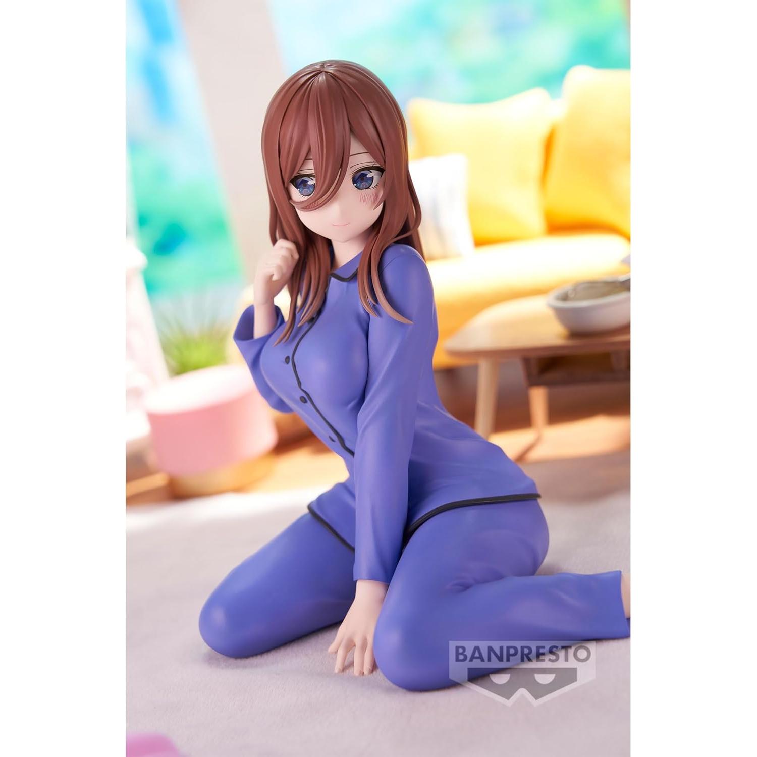 Figura Miku Nakano Relax Time Banpresto 11.9 cm