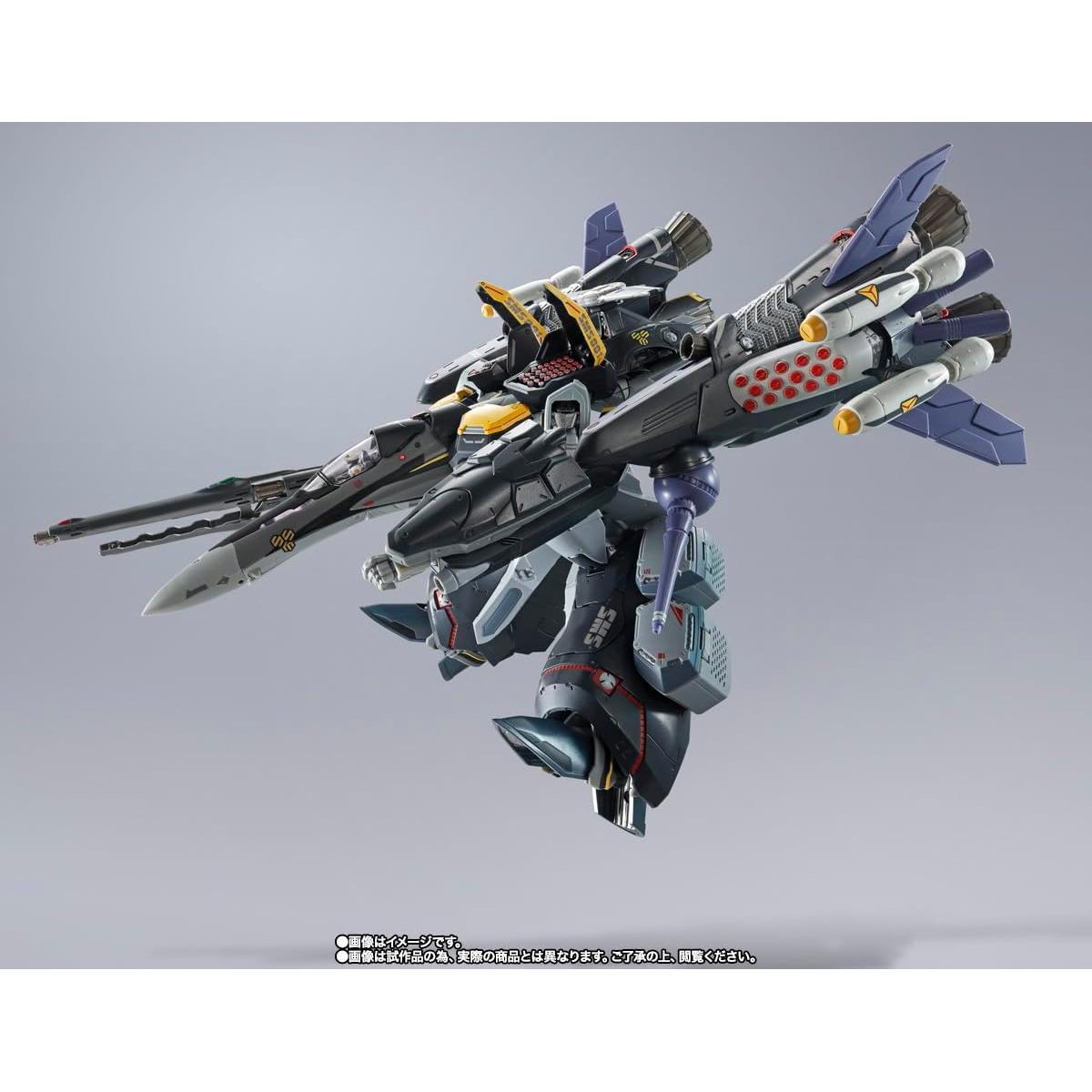 Figura DX Chogokin Bandai VF-25S Valkyrie Ozma Lee 30 cm