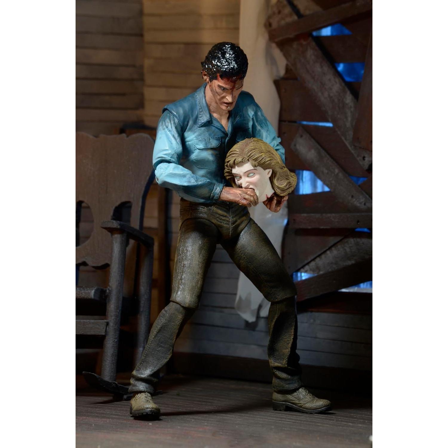 Figura de Acción NECA Evil Dead 2 Ash Definitivo 17.78 cm