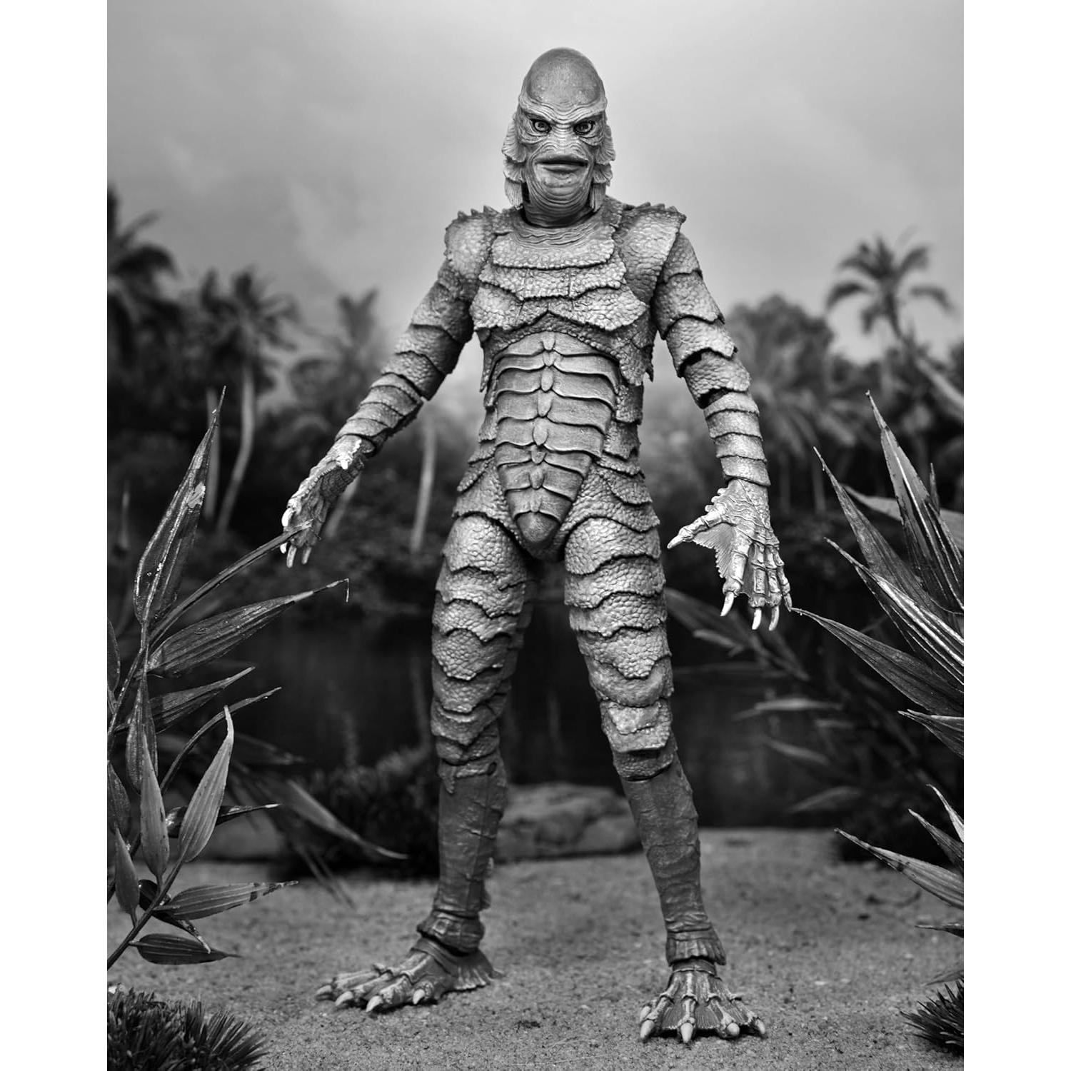 Figura de Acción NECA Criatura del Pantano Negro 17.78 cm