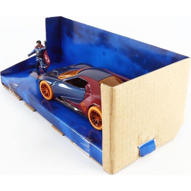 Auto de fundición Jada Ford GT 2017 con figura Dr. Strange 1:32