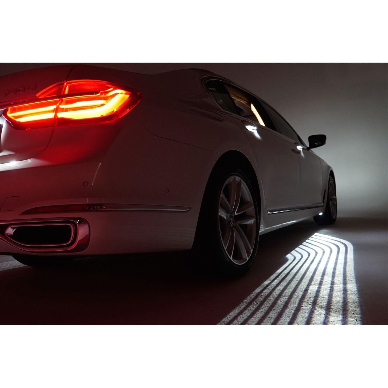 Luz de Bienvenida LED iJDMTOY Estilo Bimmer Ajuste Universal