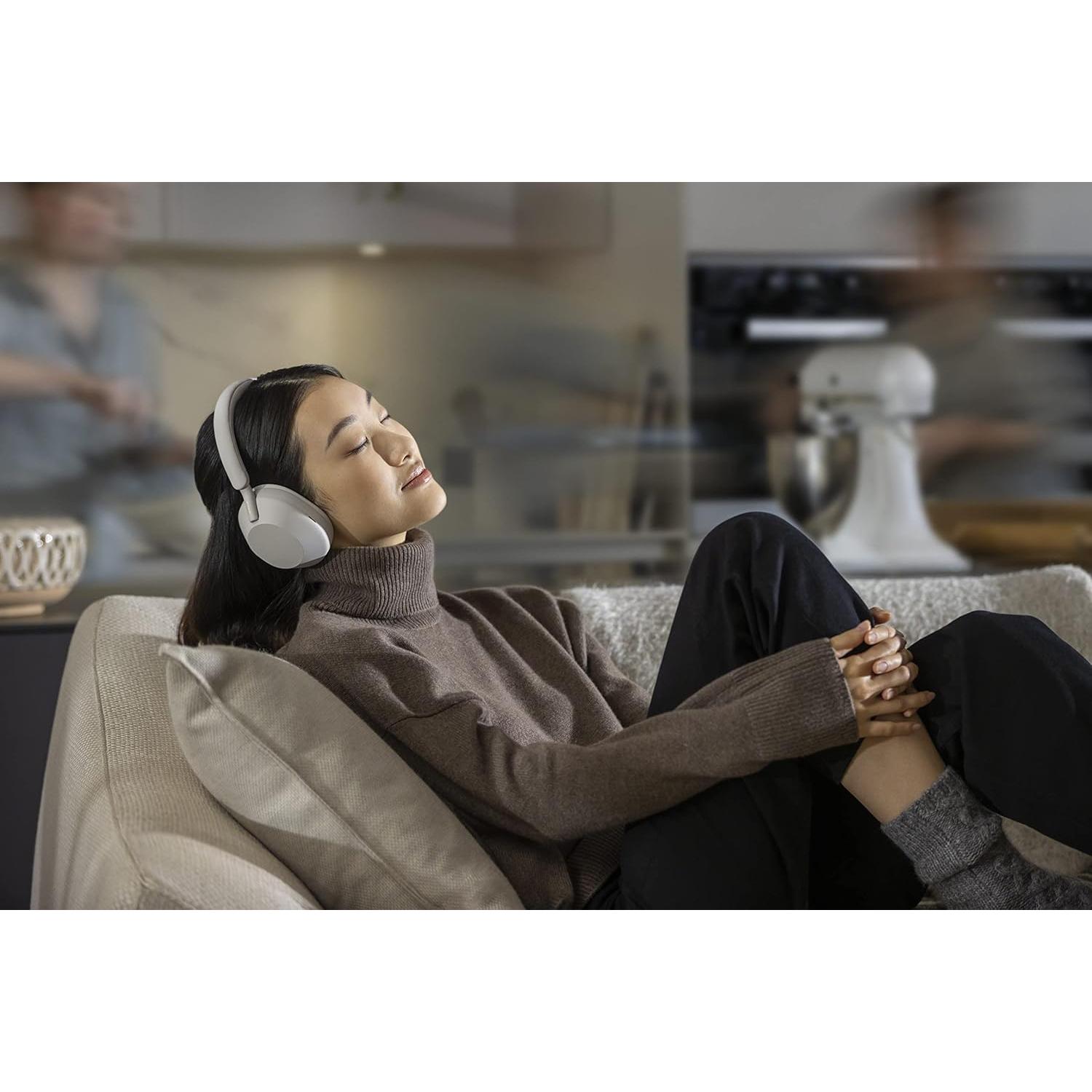 Auriculares Inalámbricos Sony WH-1000XM5S - 30h Batería - Plata/Oro