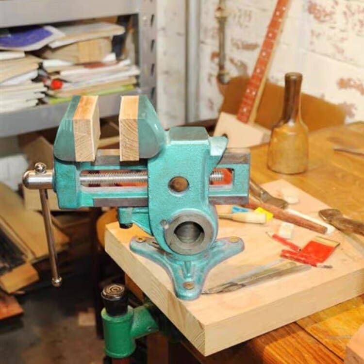 Prensa Parrot HFS Multi-Angulo 8.89 cm para Carpintería y Metal