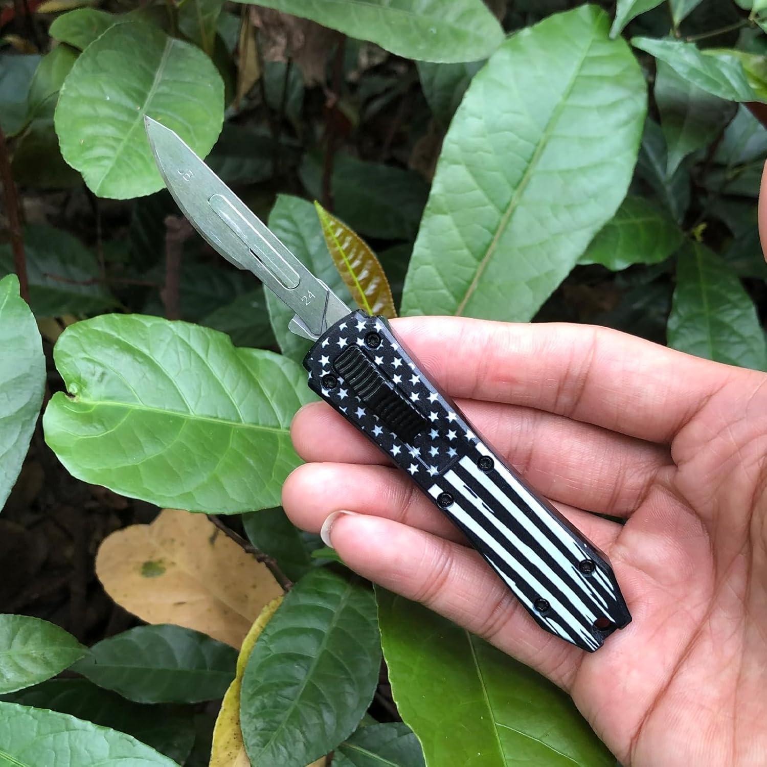 Cuchillo Utilitario Retráctil Caressolove CH2504-3 con 10 Cuchillas