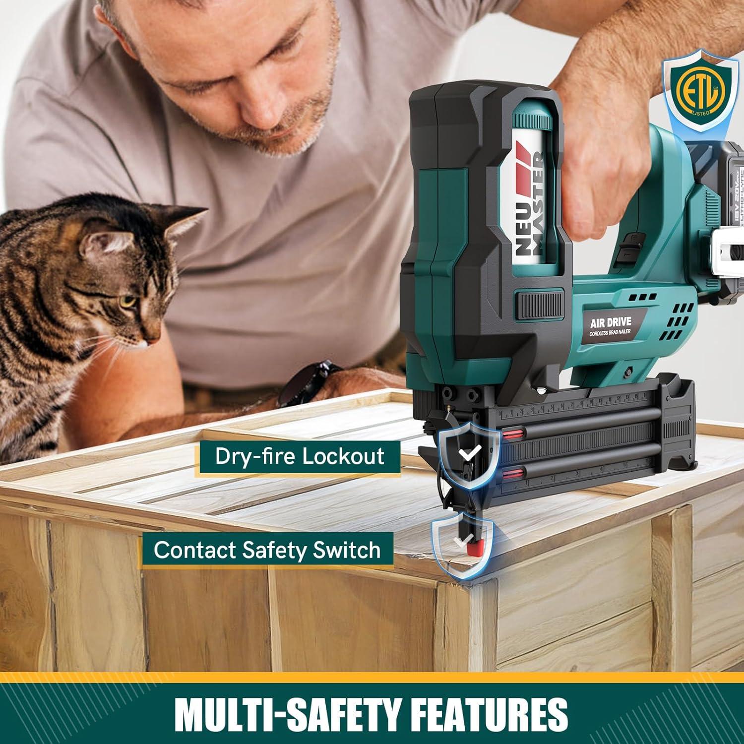 Pistola de Clavos Inalámbrica NEU MASTER 20V 1800 Clavos 5cm