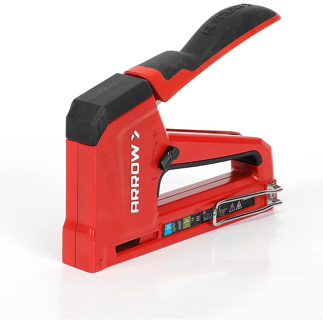 Grapadora Manual 2-en-1 Arrow T50RED2 para Tapicería y Aislamiento