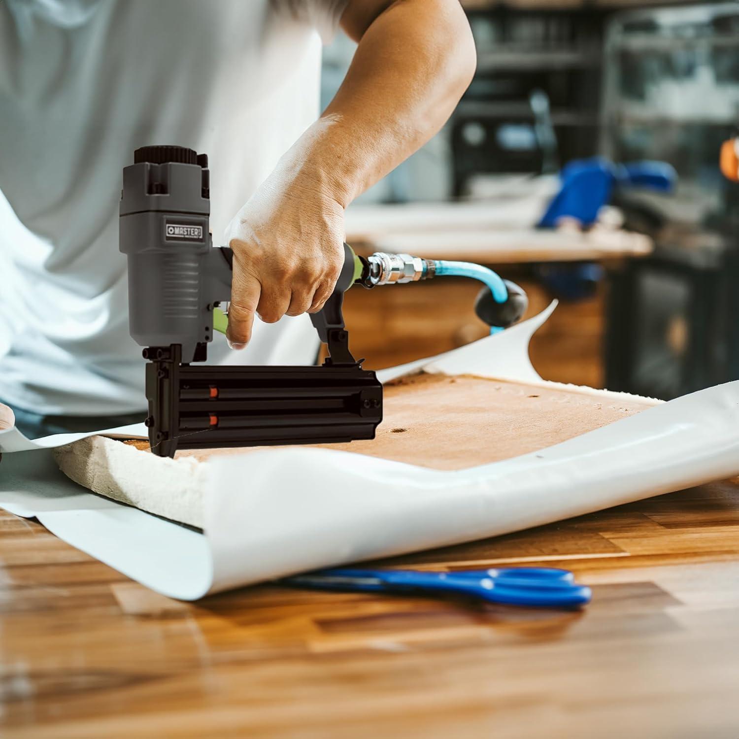 Clavadora de Brad Neumática True Value 18 Gauge 0.95-5.08 cm