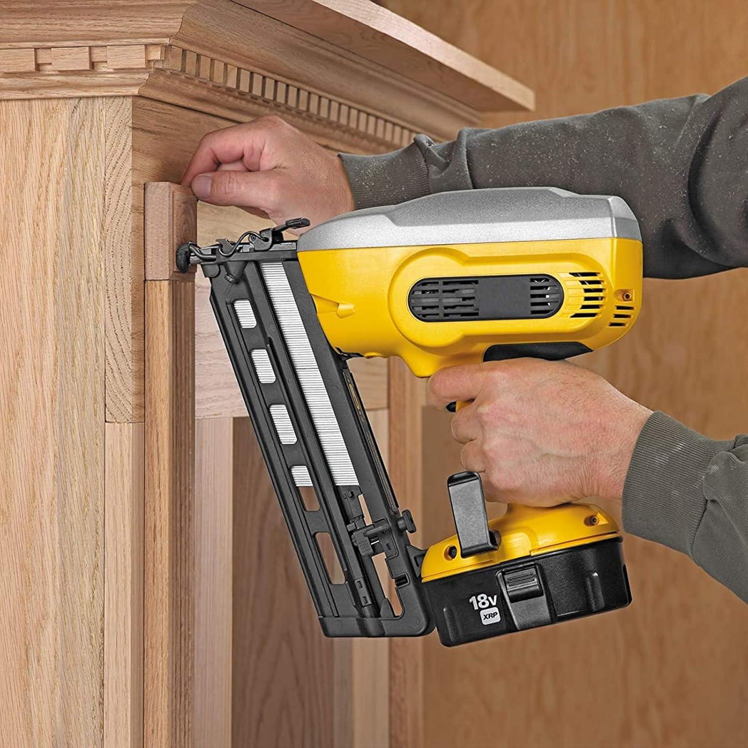 Clavos Brad Galvanizados 18 Gauge 5.08 cm MIVIDE - Paquete 5000