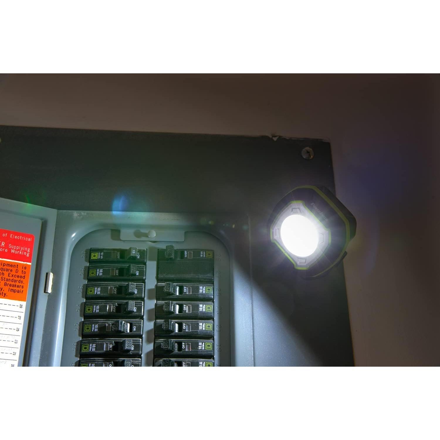 Luz de Trabajo LED Recargable PowerSmith PILF800S 800 Lúmenes