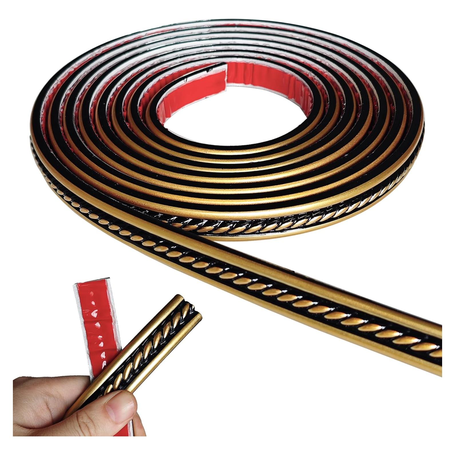 Moldura autoadhesiva flexible Maxiroc 3.05m Negro Dorado