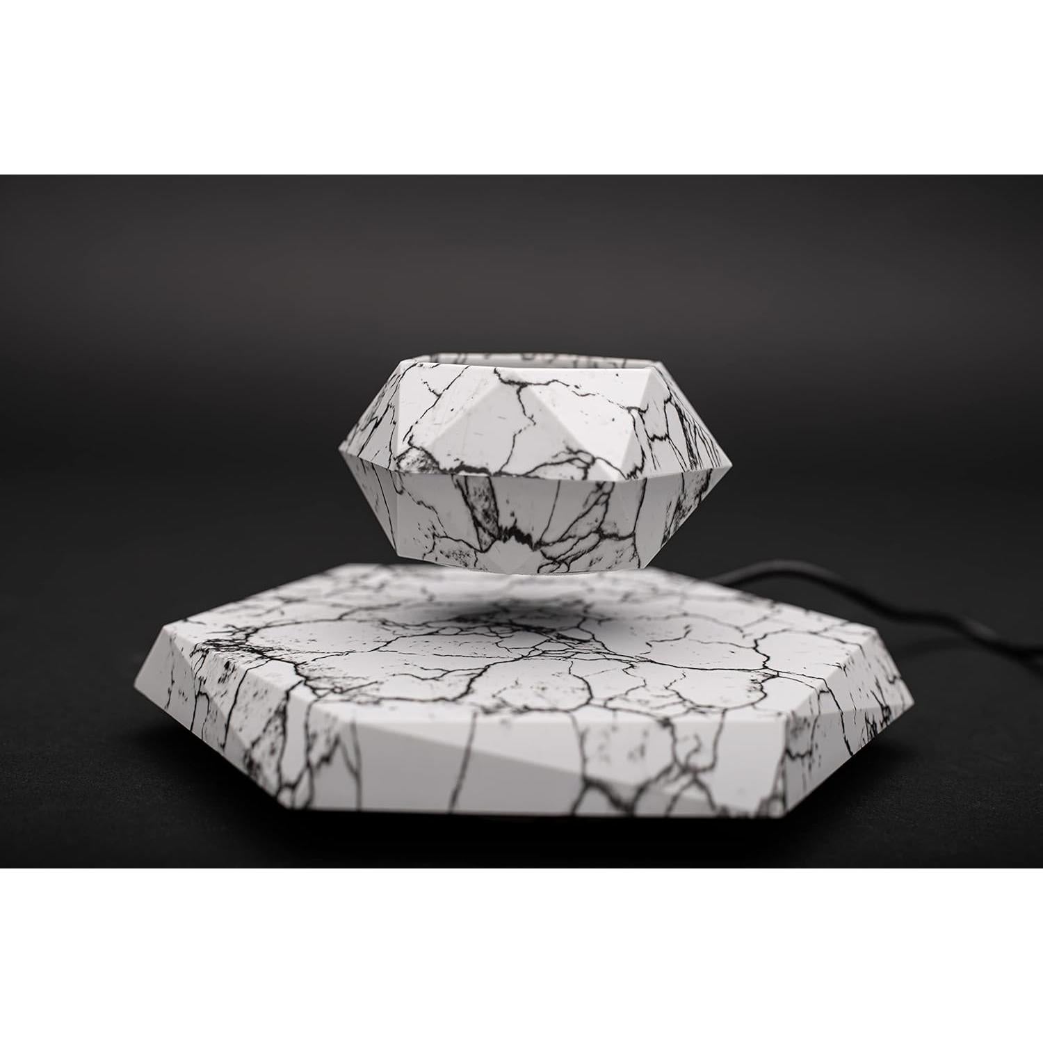 Maceta levitante BandD para suculentas y plantas aéreas