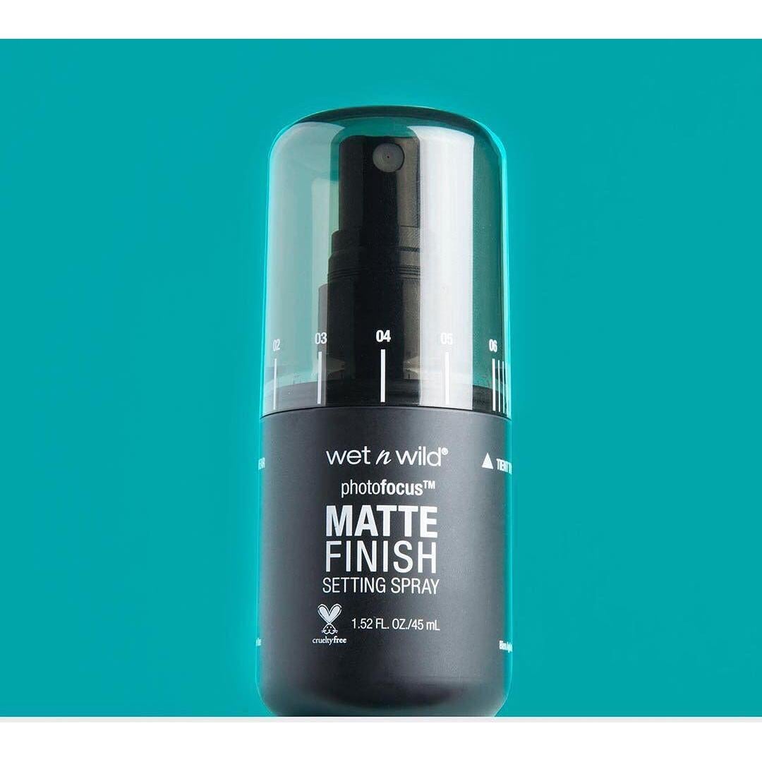 Spray Fijador de Maquillaje Wet n Wild 1 Cuenta Acabado Mate