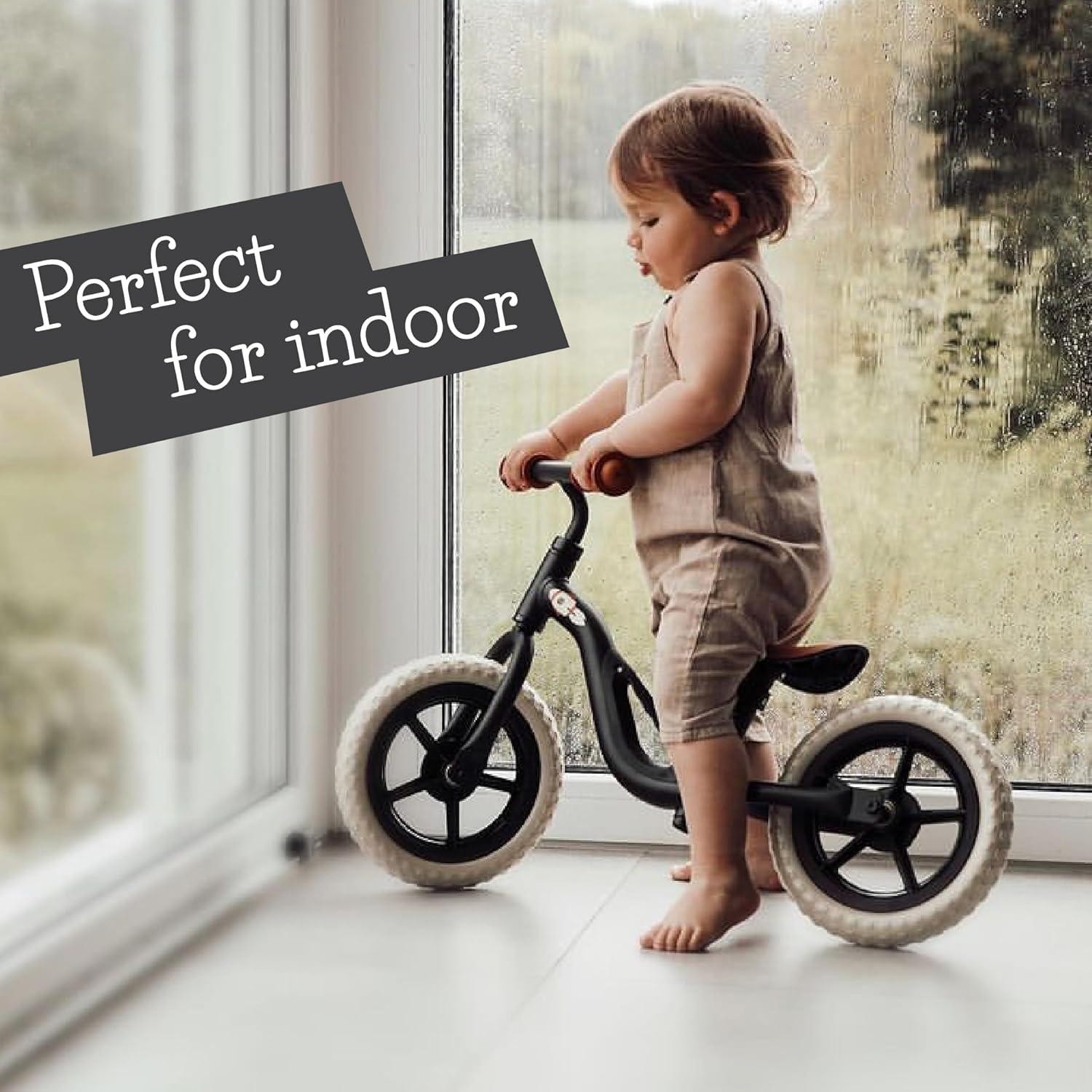 Bicicleta de Equilibrio Chillafish Charlie 10" Negra Ajustable