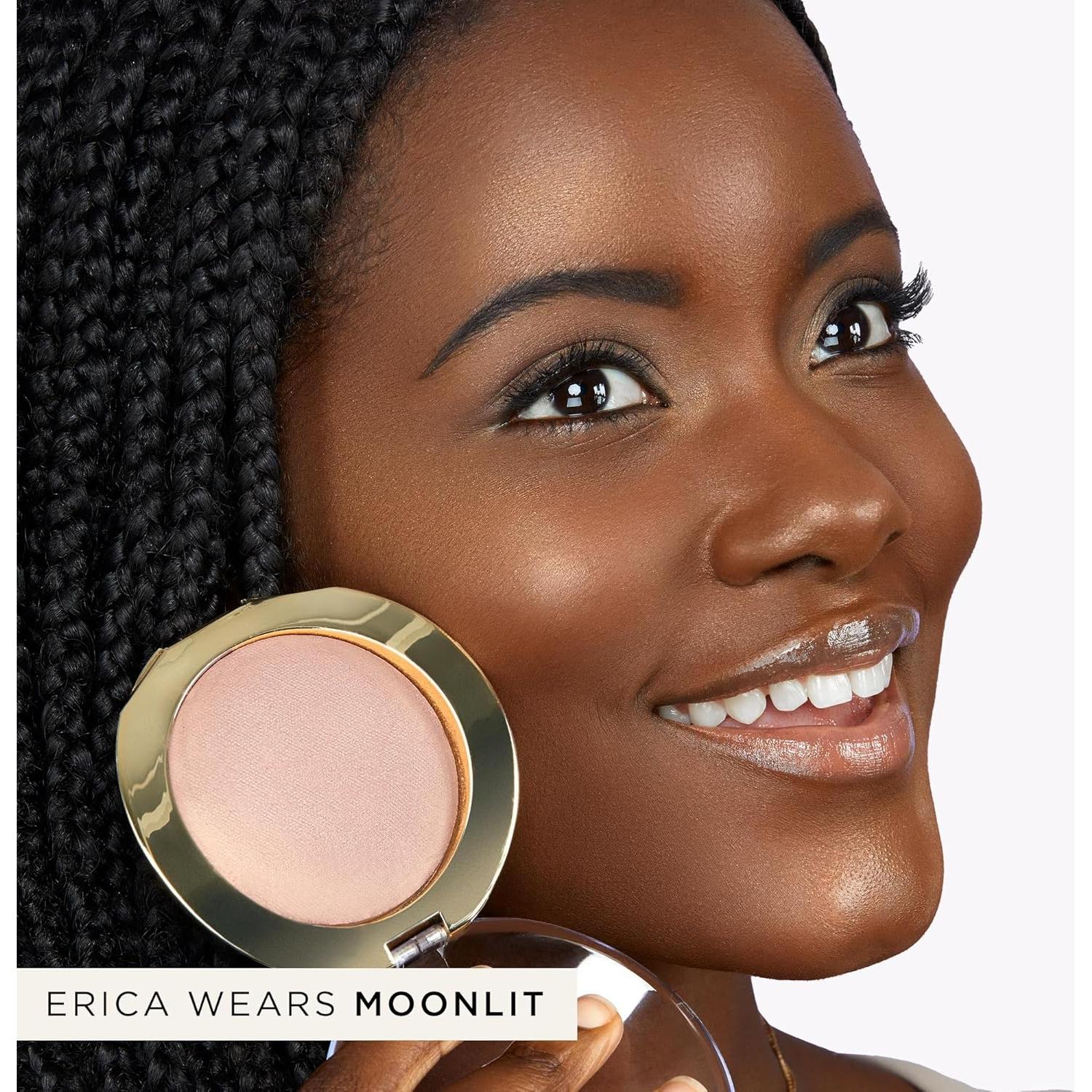 Polvo Iluminador Tarte Shape Tape Color Iluminado por la Luna