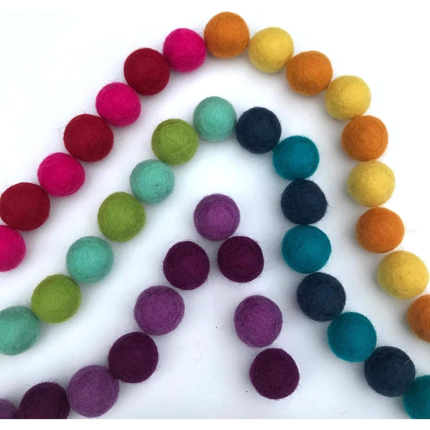 Pompones de Fieltro de Lana 100% Hechos a Mano - Arcoíris - 50 Bolas 2-2.5 cm