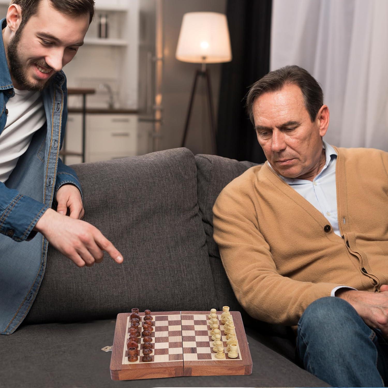 Juego de Ajedrez Magnético Ajuny 7x7 cm - Madera Hecha a Mano