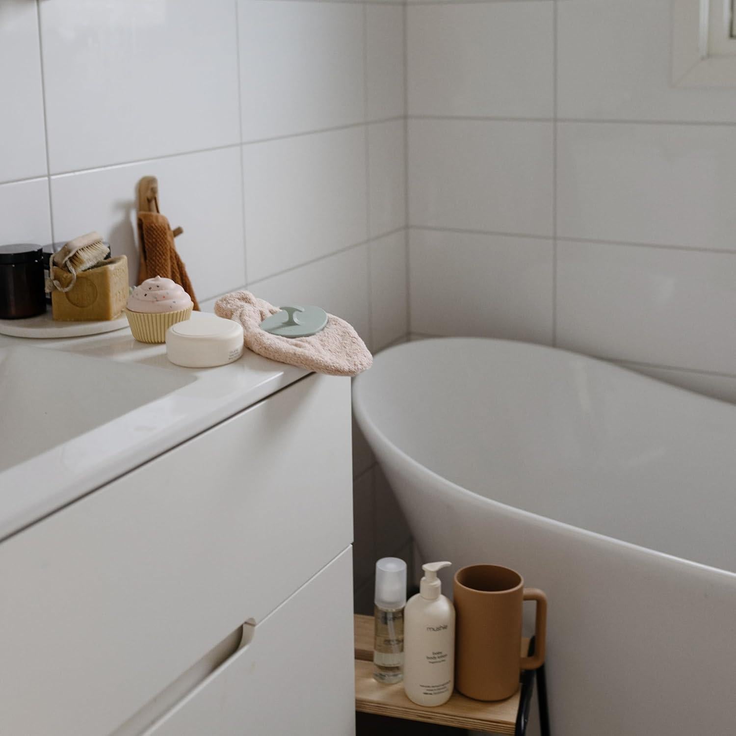 Cepillo para Cuna de Baño Mushie | Silicona Suave | 2 Unidades