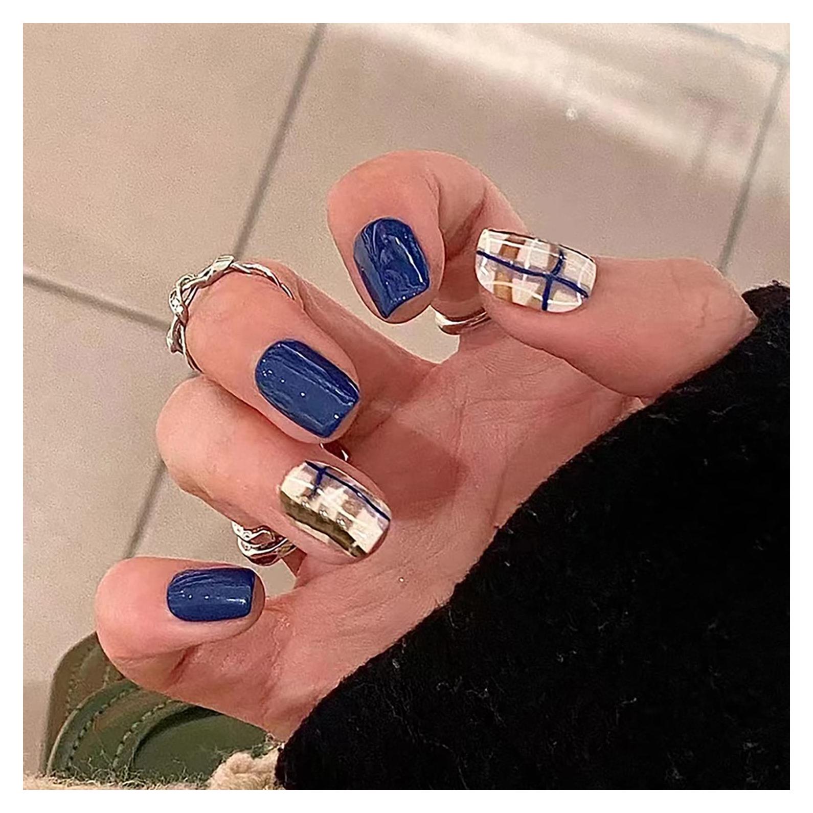 Uñas Postizas Cortas Coffin Onsdag - 24 Piezas Reutilizables