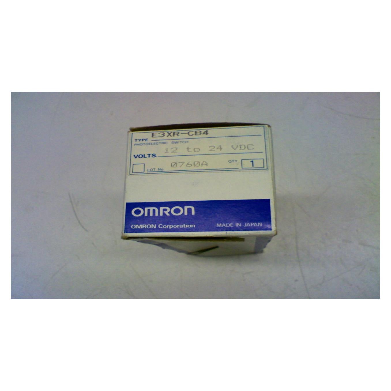 Interruptor fotoeléctrico Omron E3XR-CB4 12-24V DC