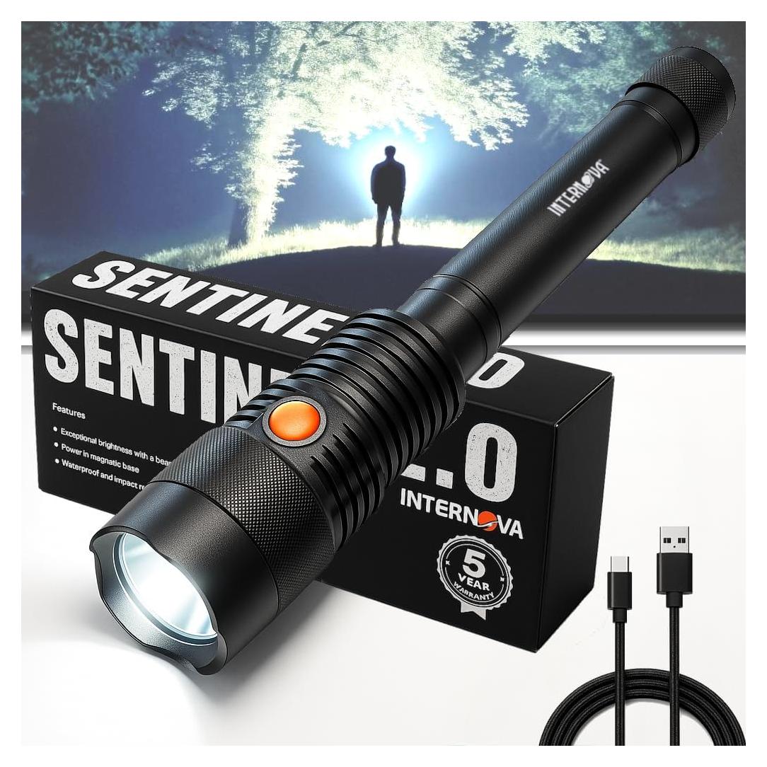 Linterna Recargable INTERNOVA® Sentinel 2000 Lúmenes 26.67 cm