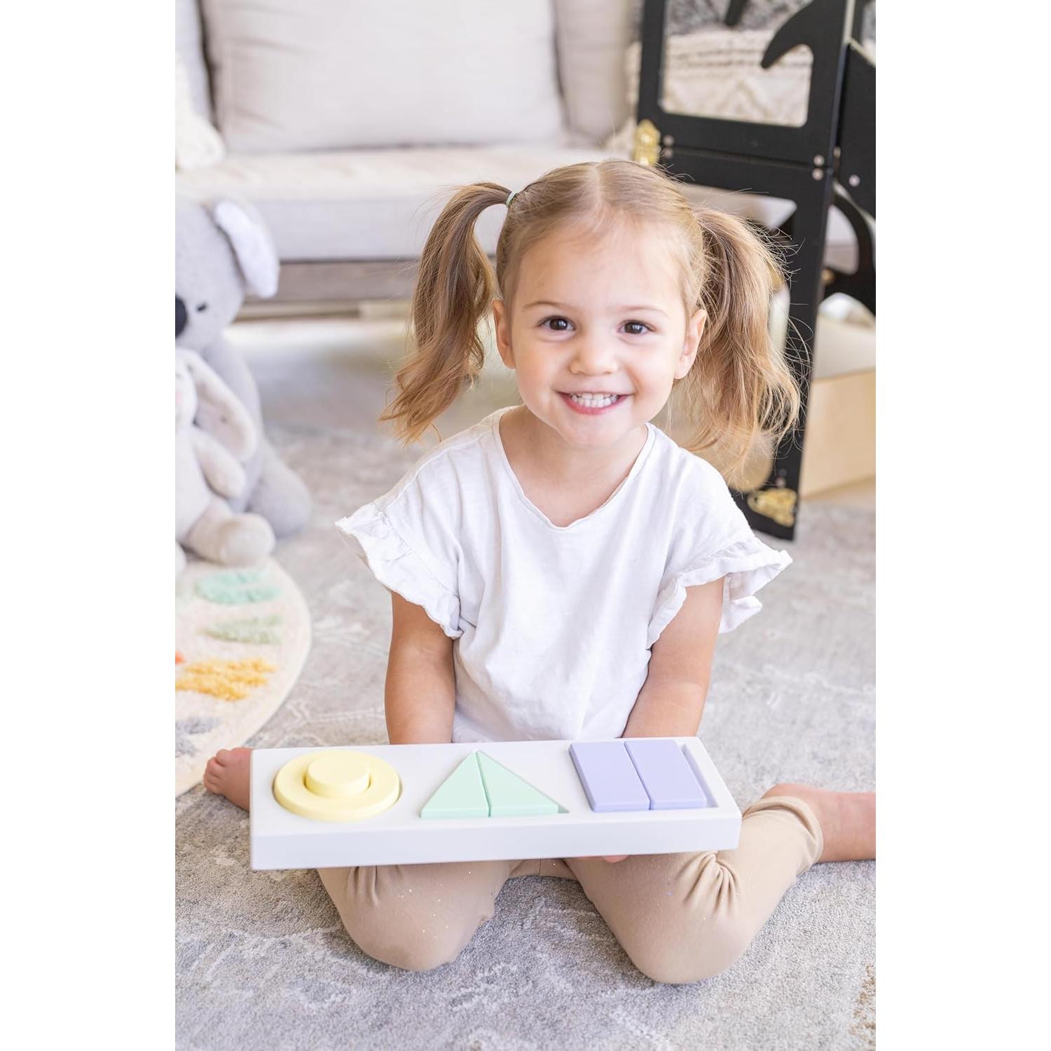 Clasificador de Formas de Madera CeCe LaRue 29.85x10.16 cm