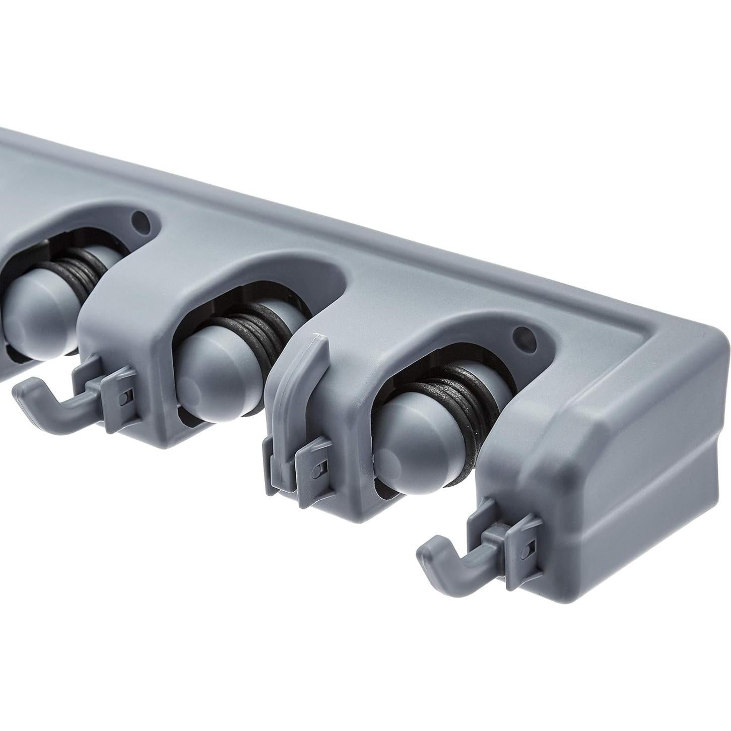 Soporte de Escoba Montaje en Pared Amazon Basics 6 Ganchos Gris