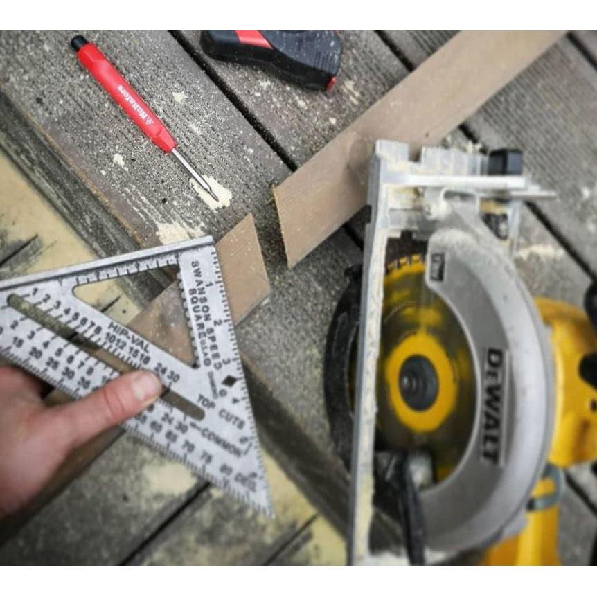 Escuadra Speed Square Swanson S0101 17.78 cm con Libro Azul